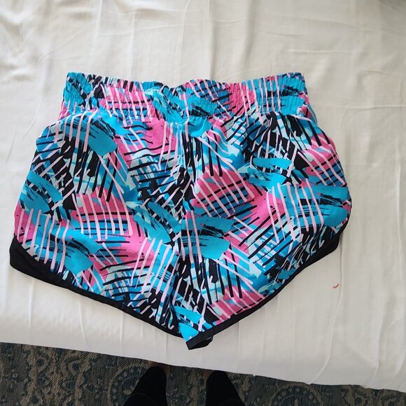 Athletic Works Girls Print & Solid Active Running Shorts - Picture 2 of 3